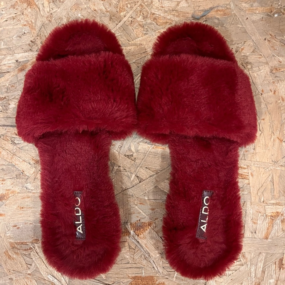 Aldo Red Faux Fur Slide Sandals- Statement Platform Style 6